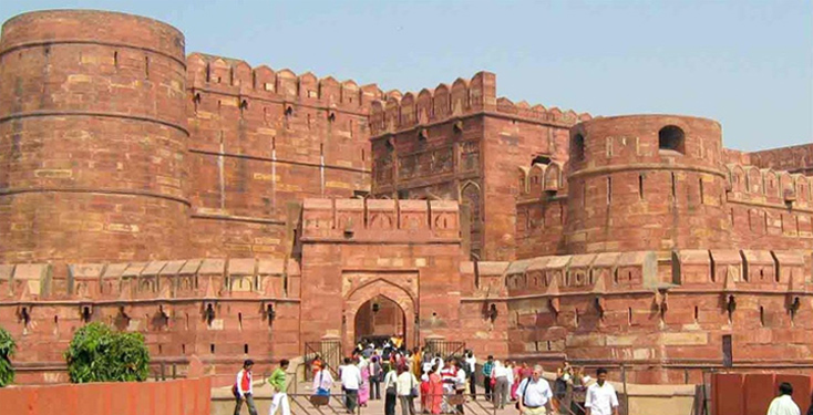 About Agra Fort